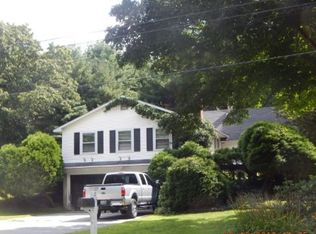 63 Baxter Rd, Hollis, NH 03049