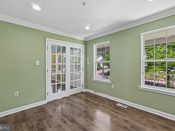 5th image of 14207 Kathleen Ln