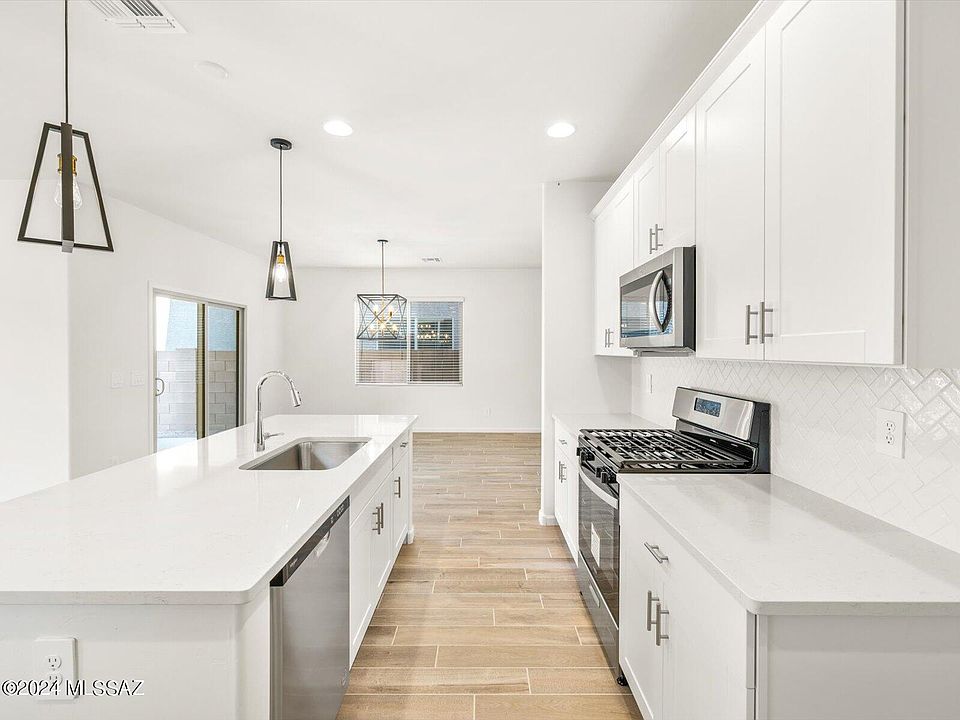 1st image of 6933 W Jadewood Ln