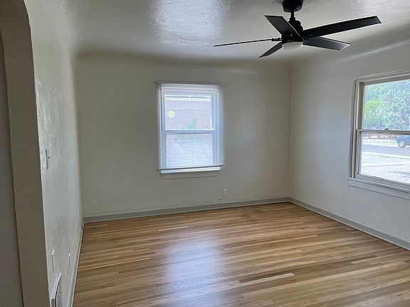 5th image of 214 Princeton Dr SE #A