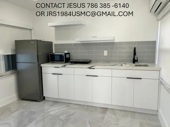 3190 SW 2nd St, Miami, FL 33135