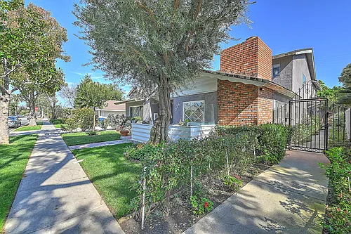 338 Orizaba Ave #2 Photo 1