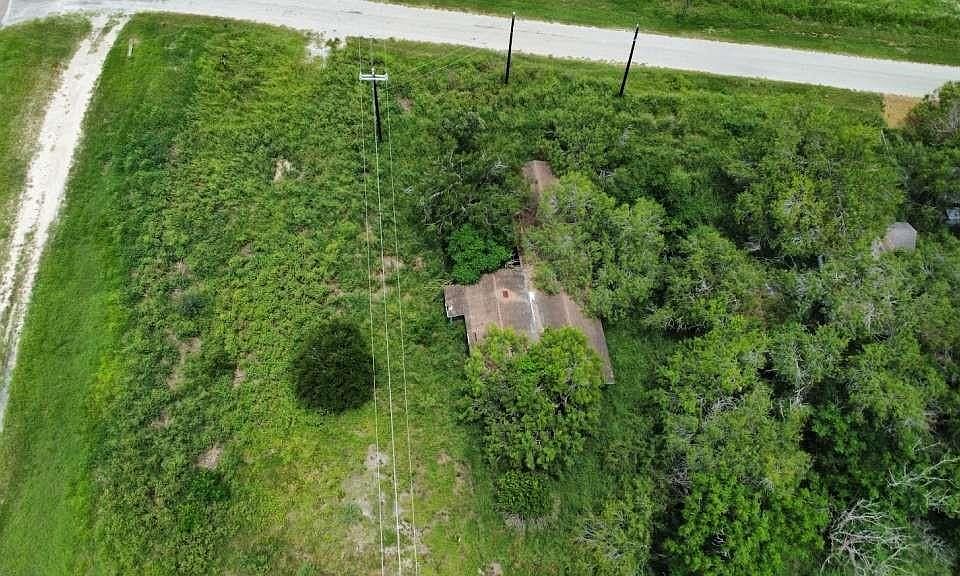 1st image of 301 E County Road 2280