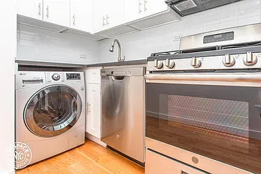 Rented by MySpaceNYC