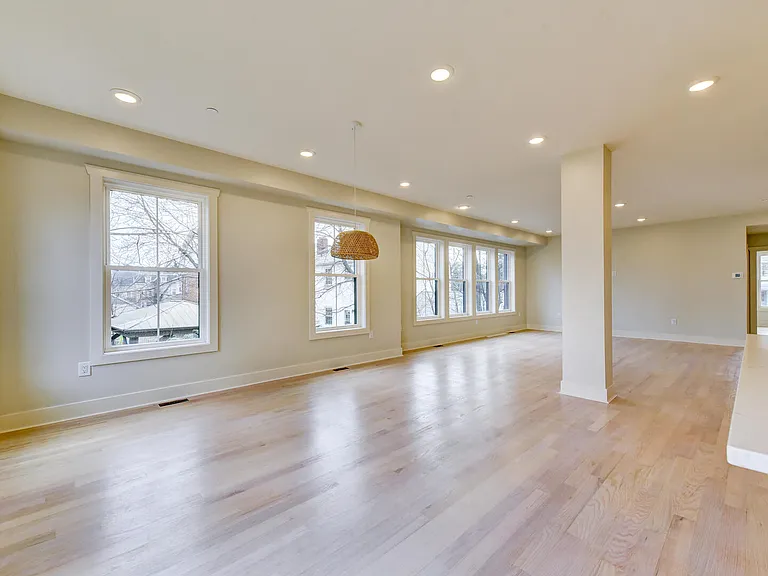 48 Walnut St #1 — Photo 7