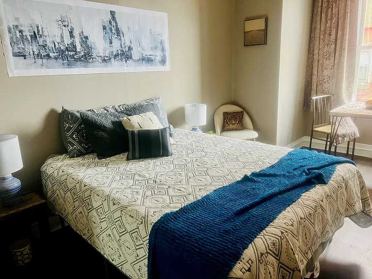 479 Main St #4 — Photo 12