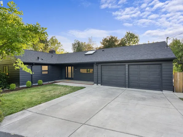 3868 SW Bridlemile Ln, Portland, OR 97221