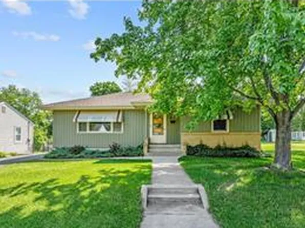 845 Spencer St S, Shakopee, MN 55379