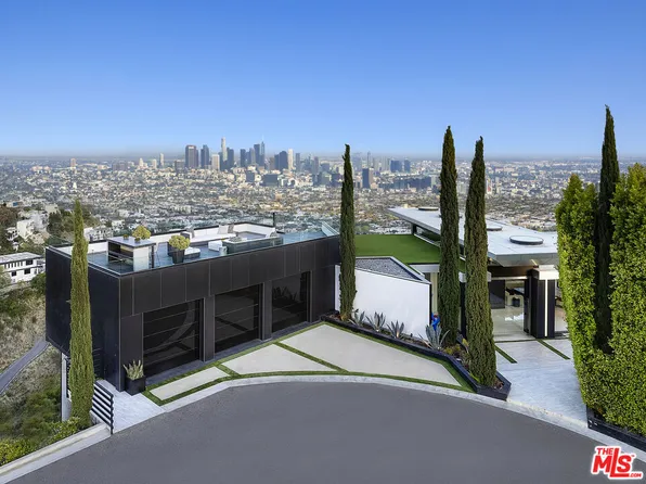 1622 Viewmont Dr, Los Angeles, CA 90069