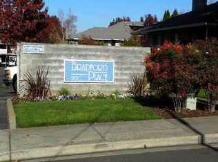 Bradford Place, Medford, OR 97504
