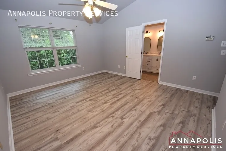 544 Francis Nicholson Way — Photo 8