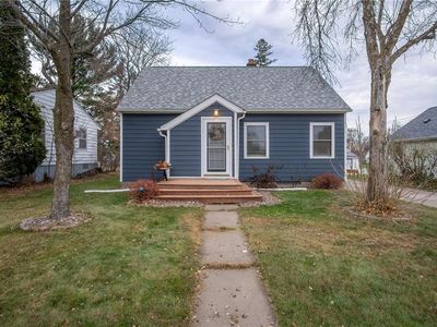 2911 6th Street, Eau Claire, WI, 54703