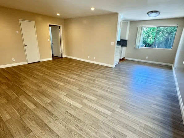1040 N Laurel Ave APT 1, Los Angeles, CA 90046
