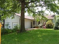 1st image of 822 Meadow Ln