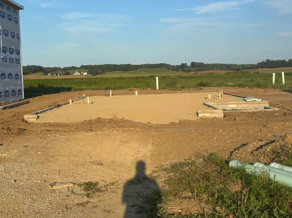 1437 Elm St, Martinsville, IN 46151