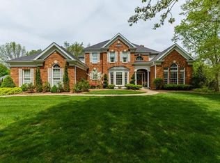 17329 Countryside Manor Pkwy, Chesterfield, MO 63005