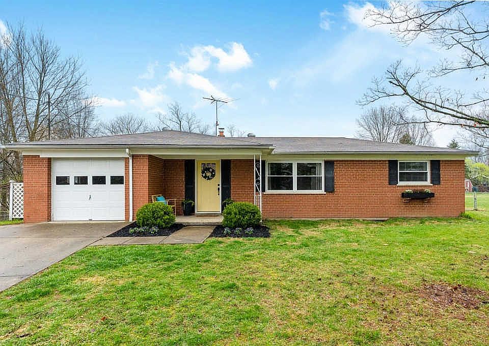 1st image of 716 Louanne Ln