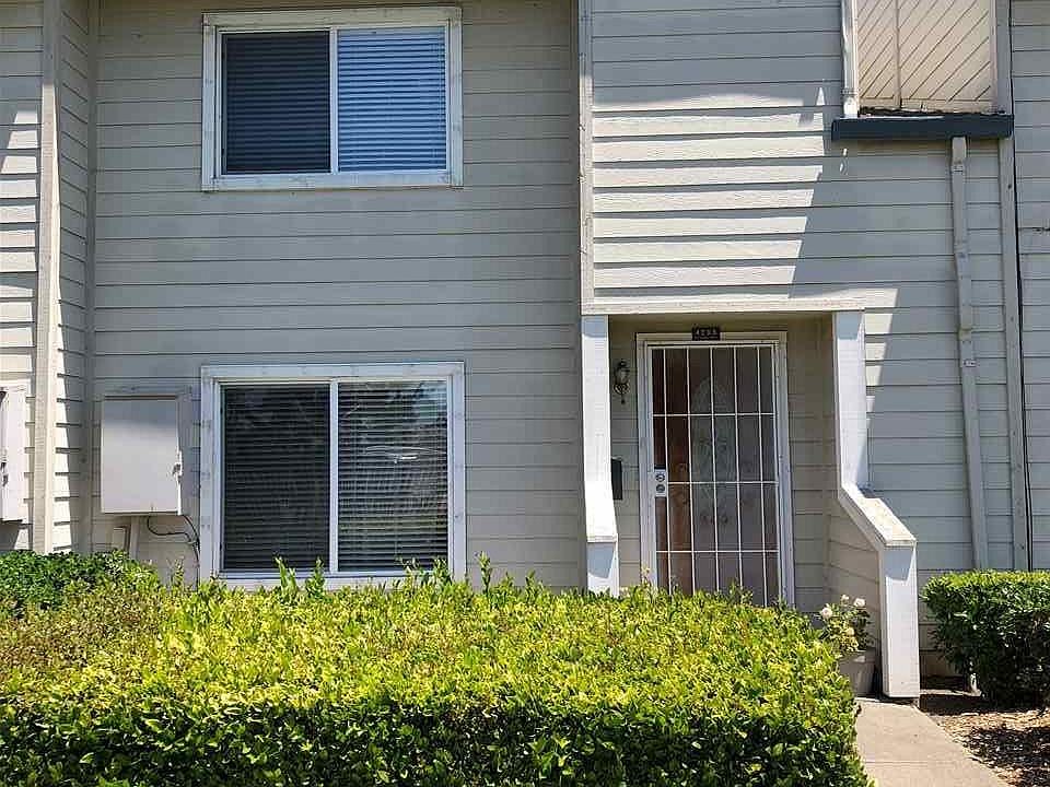 1st image of 4205 Saturn Way