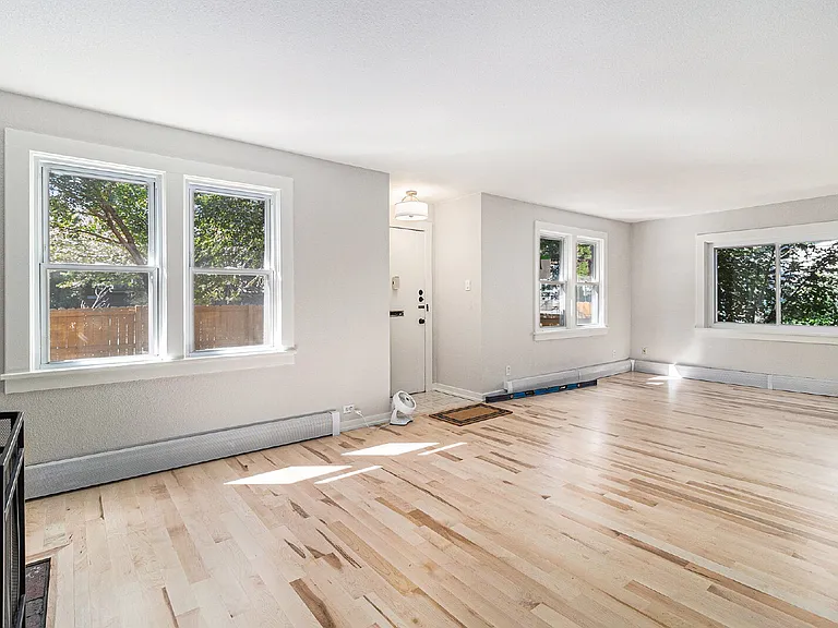405 Pearl St — Photo 3