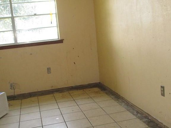2nd image of 125 Gamma St