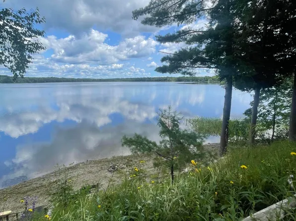 105 Fowlers Landing Road, Hampden, ME 04444