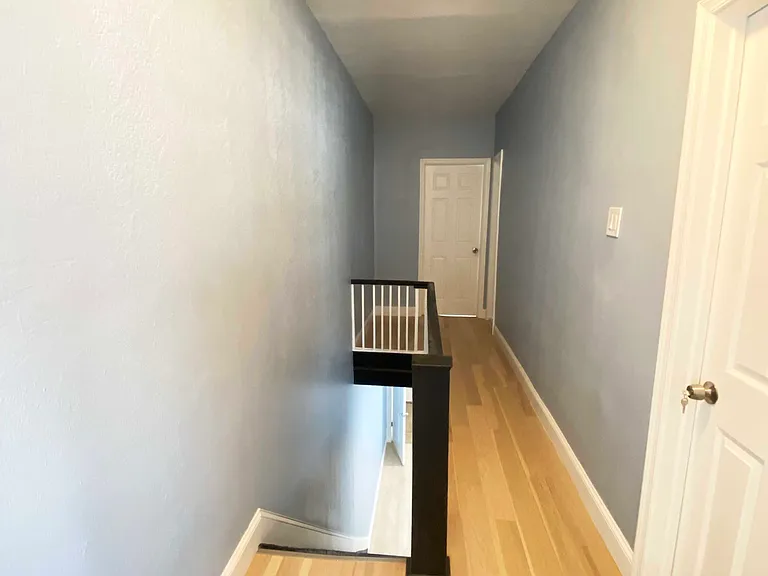 4055 N 9th St — Photo 5