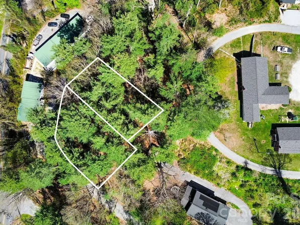 0 Toms Park Cir #21&22, Hendersonville, NC 28739