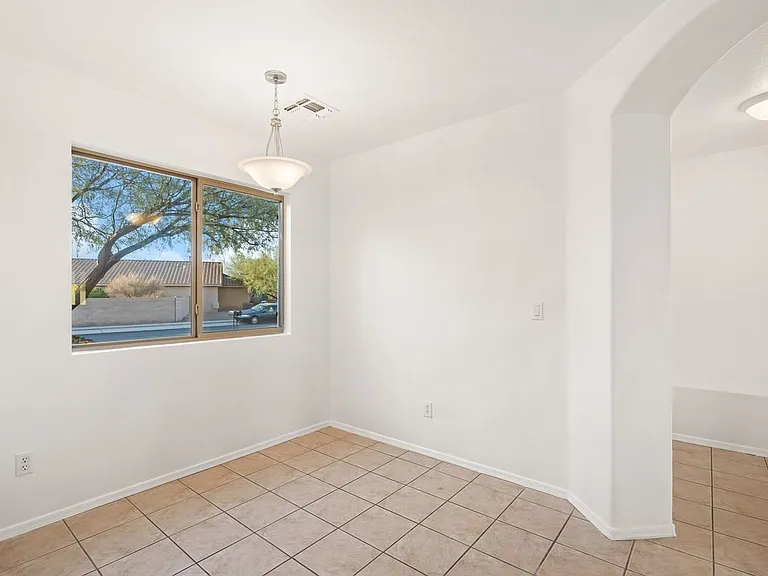6322 W Desert Laurel Ln — Photo 7