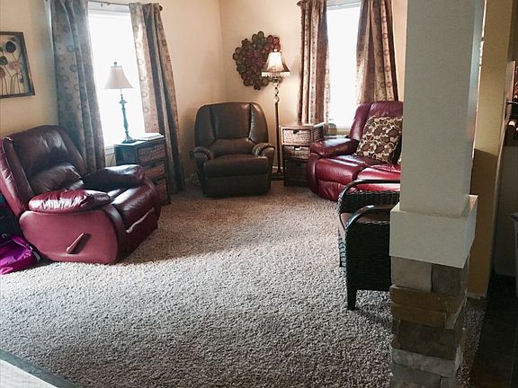 5th image of 3810 Wedgewood Ct