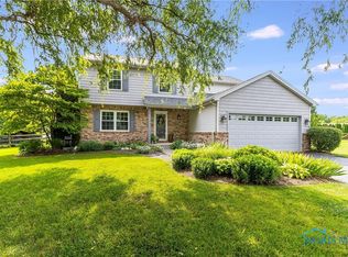 7059 Queensmark Ln, Whitehouse, OH 43571