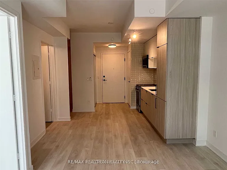 35 Rolling Mills Rd #N425 — Photo 4