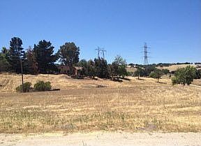 2nd image of 2955 River Rd