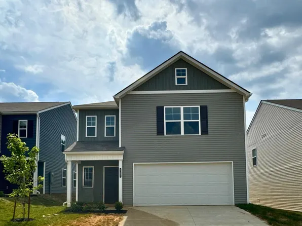 725 Newtons Way, Kingsport, TN 37664