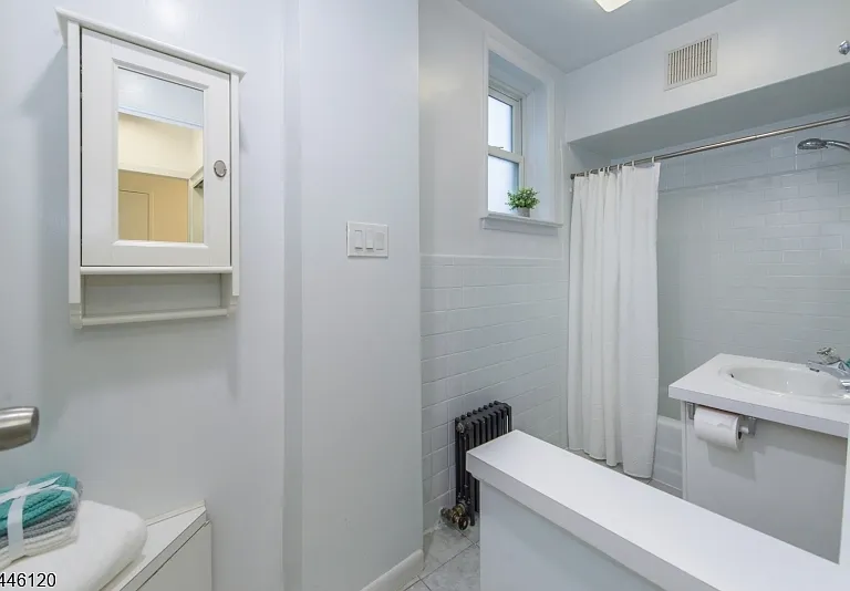 467 Valley St #1A — Photo 13