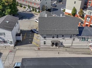3-13 Agawam St, Lowell, MA 01852
