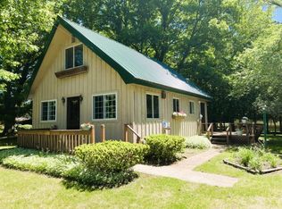 875 Tripp Rd, Port Austin, MI 48467