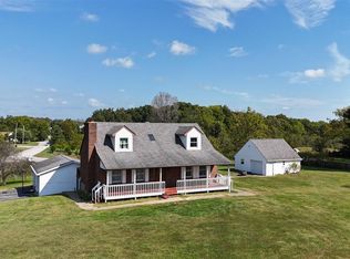 6106 Flaherty Rd, Vine Grove, KY 40175