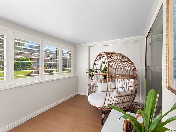 5th image of 19204 Avenue Of The Oaks Unit B