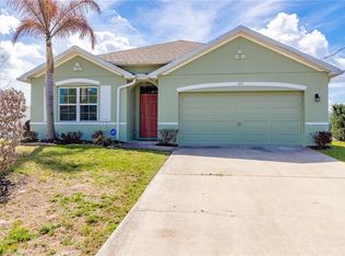 123 Larchmont Ter, Sebastian, FL 32958