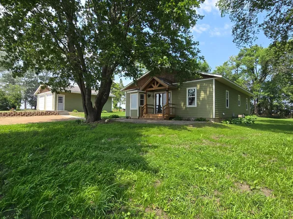 24091 Sunny Side Dr NW, Evansville, MN 56326