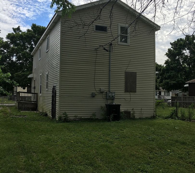 2nd image of 11312 S Aberdeen St