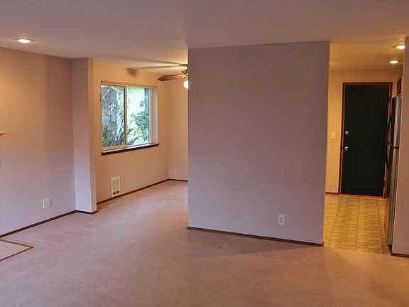 3rd image of 257 SE Croston Ln #A
