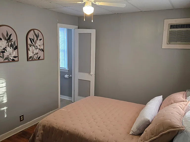 309 S Van Doren St #2 — Photo 1