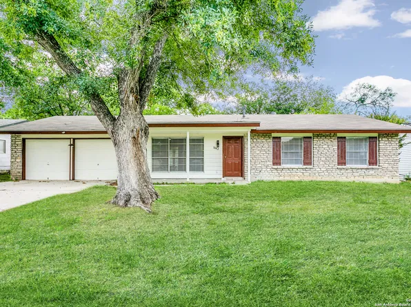 7442 CASTLE TRAIL DR, San Antonio, TX 78218