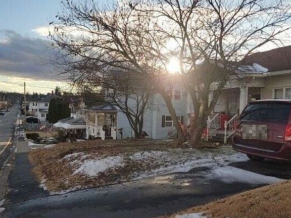 4th image of 721 Cypress St