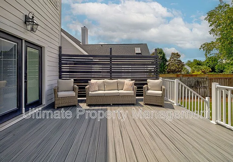 7022 Cayman Ct — Photo 36