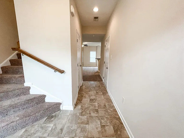 120 Kelly St — Photo 4
