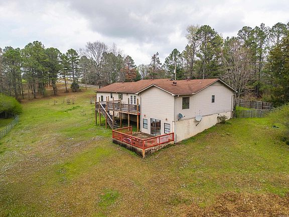 5th image of 1030 Sunshine Rd