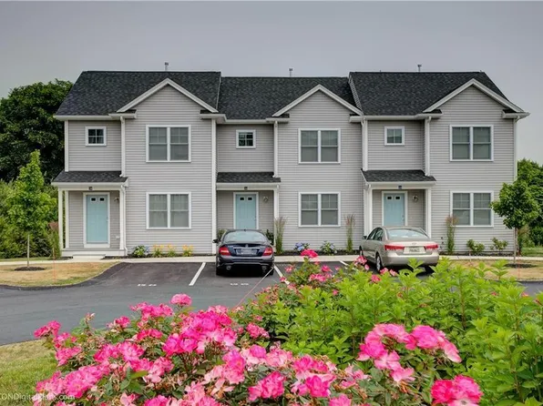 56 Mariner Way, Middletown, RI 02842