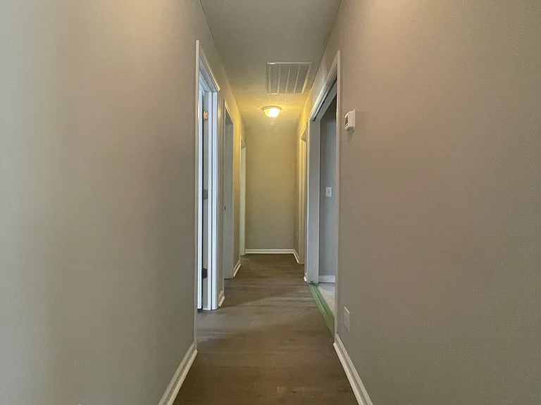 418 Callie Dr — Photo 10